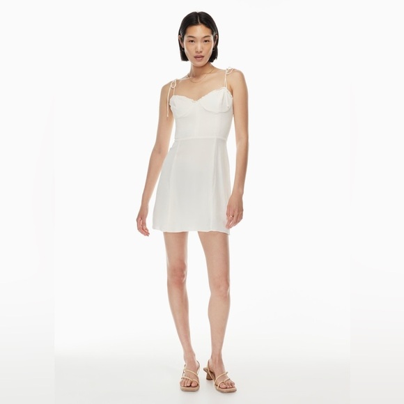 Wilfred Dresses & Skirts - Aritzia Wilfred Fable Dress , sz 4